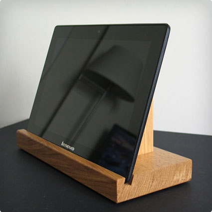 Oak Tablet Stand