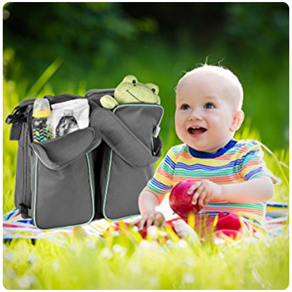 3-in-1 Diaper Bag, Portable Bassinet and Changing Station
