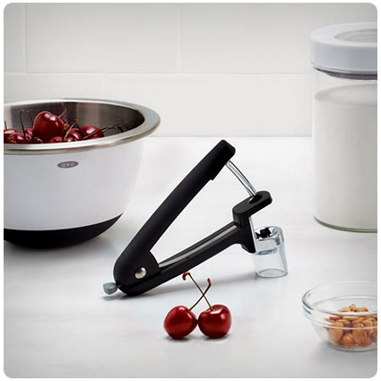 OXO Good Grips Olive and Cherry Pitter